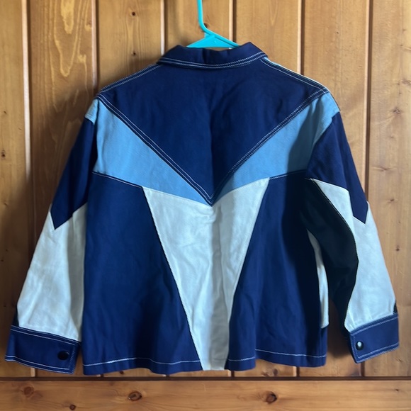 Geometric Print Button-Up Denim Jacket - Picture 6 of 11